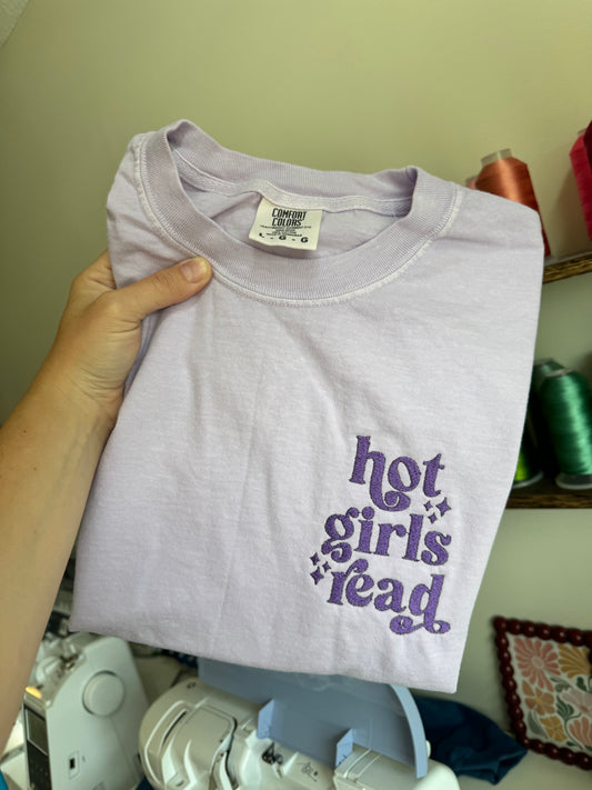 Hot Girls Read