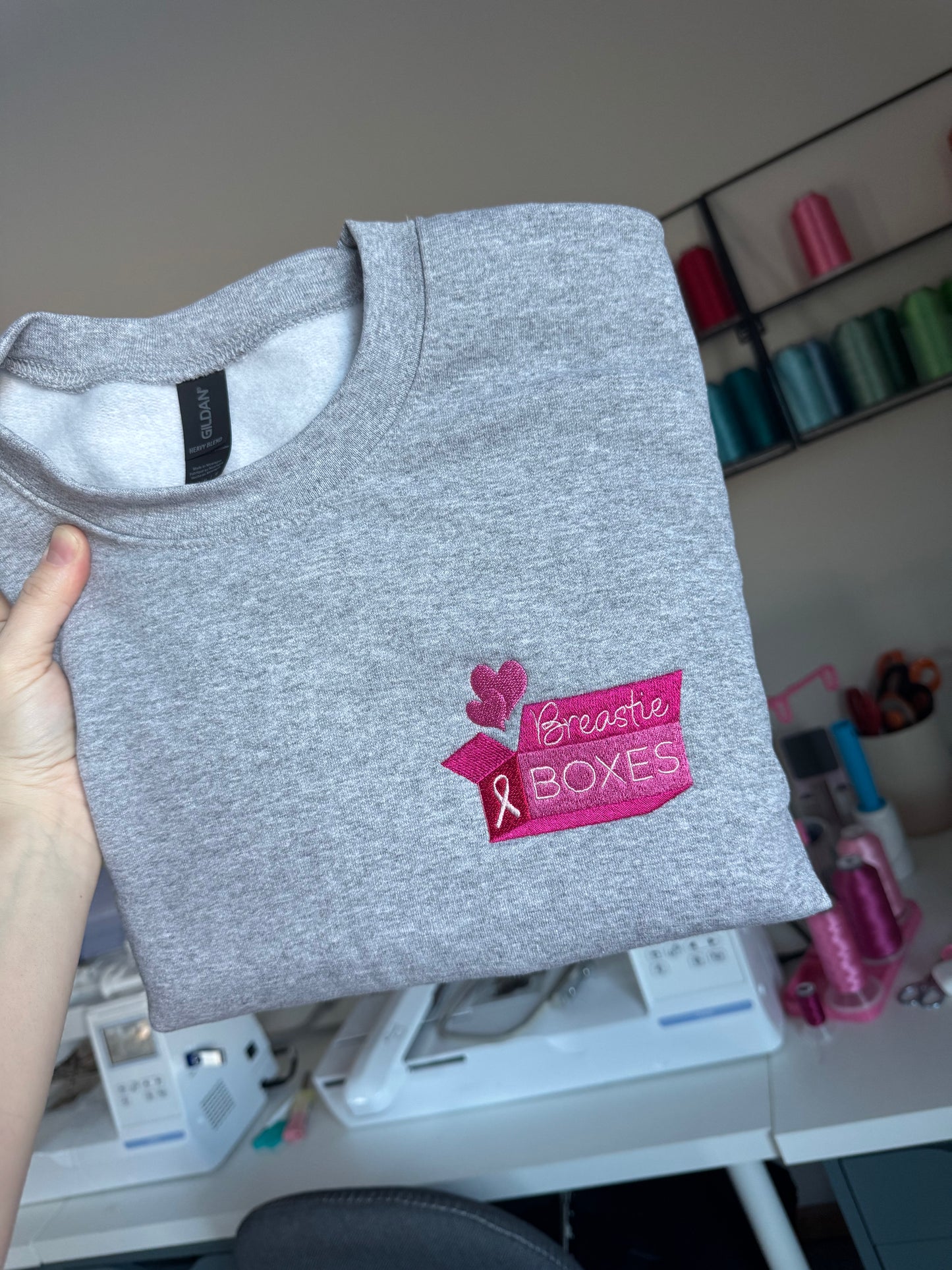 Breastie Boxes Logo